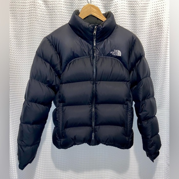 The North Face Jackets & Blazers - Women’s The North Face 700 down filled zipped pockets black puffed size medium